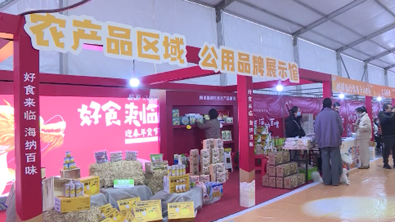 本地蔬菜批发与大型连锁超市相比，哪一个是更好的选择？